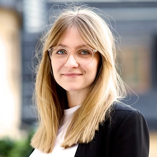 Portrait of Rebecca Berg